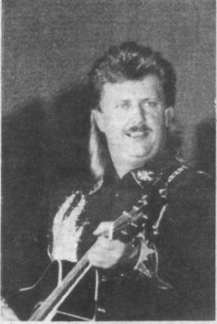 Joe Diffie at Jam Fest. Photo Bev Ingram