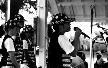 Later, onstage, The Richard Jett Singers impressed the crowd with their enthusiastic set of red, white and bluegrass.